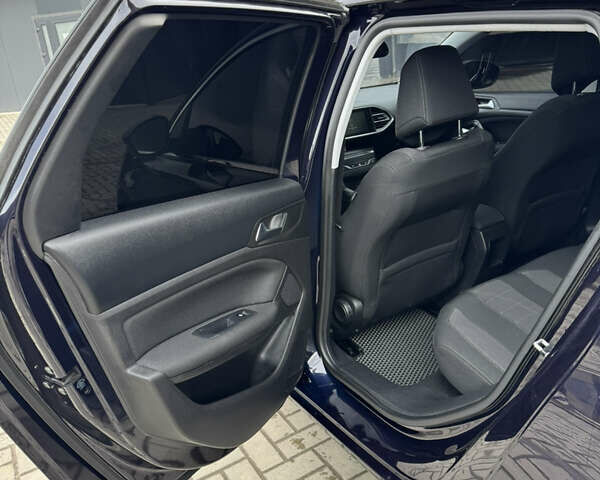 Синій Пежо 308, об'ємом двигуна 1.6 л та пробігом 245 тис. км за 9700 $, фото 10 на Automoto.ua