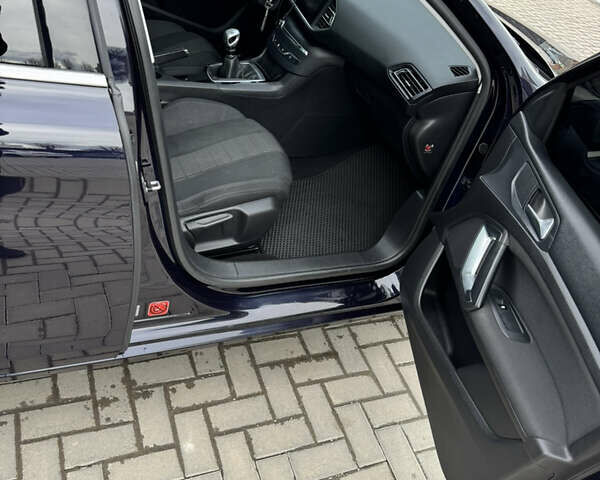 Синій Пежо 308, об'ємом двигуна 1.6 л та пробігом 245 тис. км за 9700 $, фото 16 на Automoto.ua