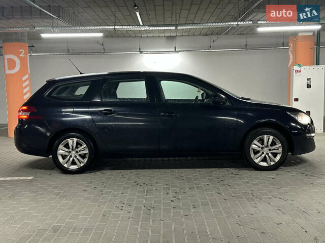 Синий Пежо 308, объемом двигателя 1.56 л и пробегом 256 тыс. км за 5950 $, фото 3 на Automoto.ua