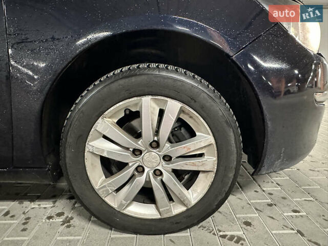 Синий Пежо 308, объемом двигателя 1.56 л и пробегом 256 тыс. км за 5950 $, фото 6 на Automoto.ua