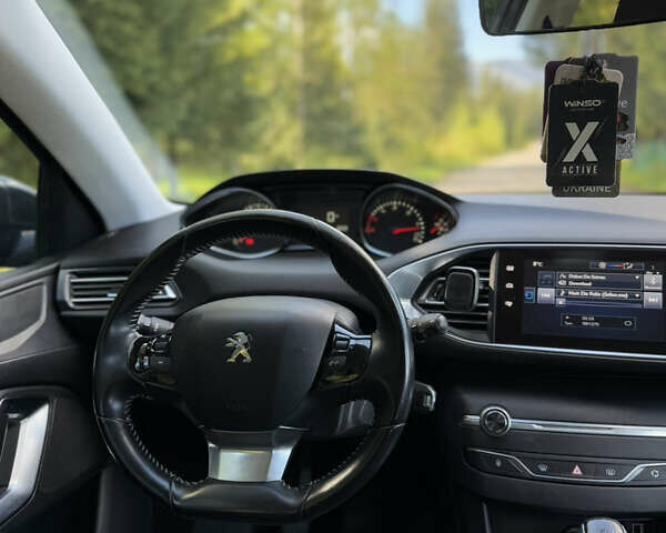 Синий Пежо 308, объемом двигателя 1.56 л и пробегом 218 тыс. км за 9600 $, фото 13 на Automoto.ua
