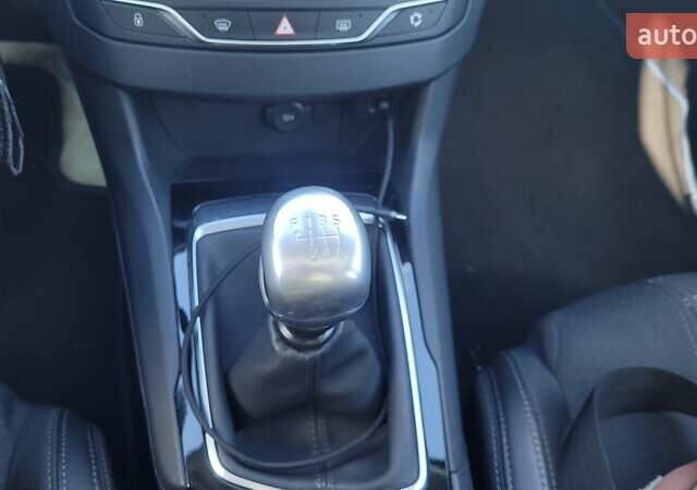 Синий Пежо 308, объемом двигателя 1.6 л и пробегом 298 тыс. км за 10500 $, фото 17 на Automoto.ua