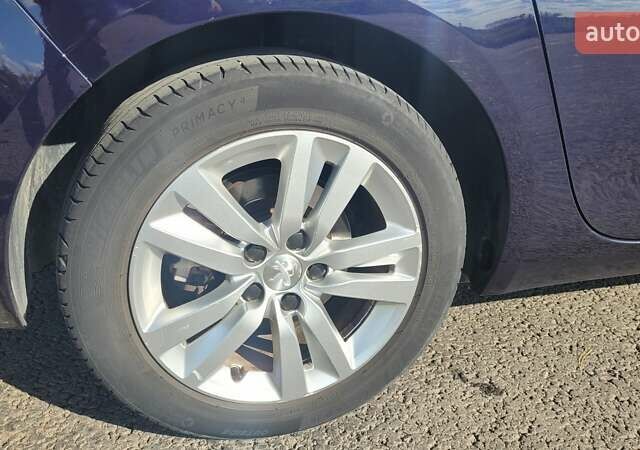 Синий Пежо 308, объемом двигателя 1.6 л и пробегом 298 тыс. км за 10500 $, фото 9 на Automoto.ua