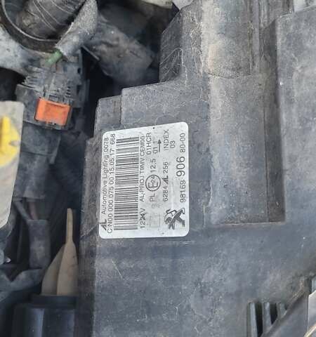 Синий Пежо 308, объемом двигателя 1.6 л и пробегом 298 тыс. км за 10500 $, фото 27 на Automoto.ua