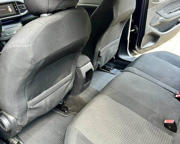 Синий Пежо 308, объемом двигателя 1.56 л и пробегом 237 тыс. км за 11600 $, фото 39 на Automoto.ua