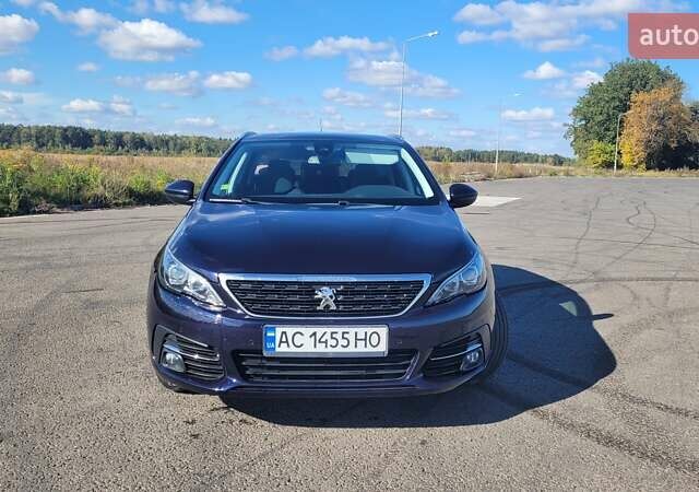 Синий Пежо 308, объемом двигателя 1.6 л и пробегом 298 тыс. км за 10500 $, фото 1 на Automoto.ua