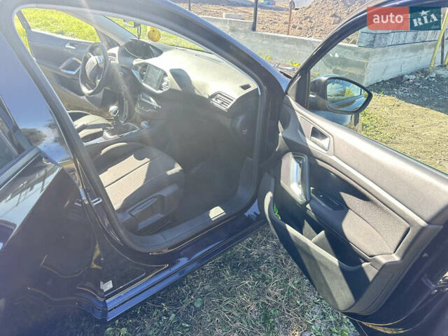Синий Пежо 308, объемом двигателя 1.5 л и пробегом 240 тыс. км за 12300 $, фото 12 на Automoto.ua