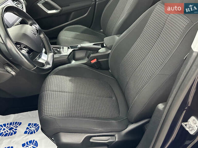 Синий Пежо 308, объемом двигателя 0 л и пробегом 207 тыс. км за 11950 $, фото 7 на Automoto.ua