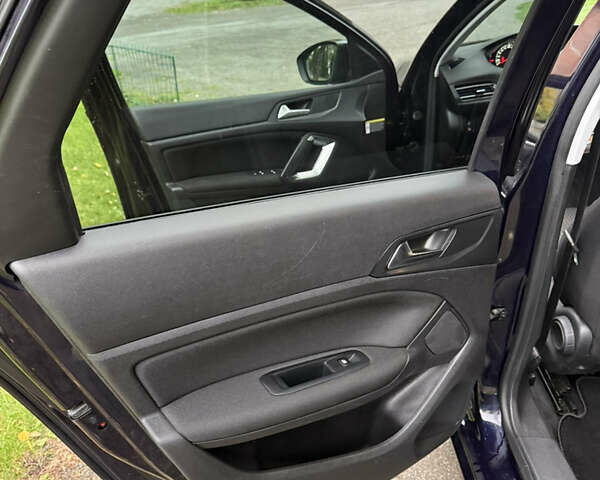 Синій Пежо 308, об'ємом двигуна 1.5 л та пробігом 173 тис. км за 12400 $, фото 36 на Automoto.ua