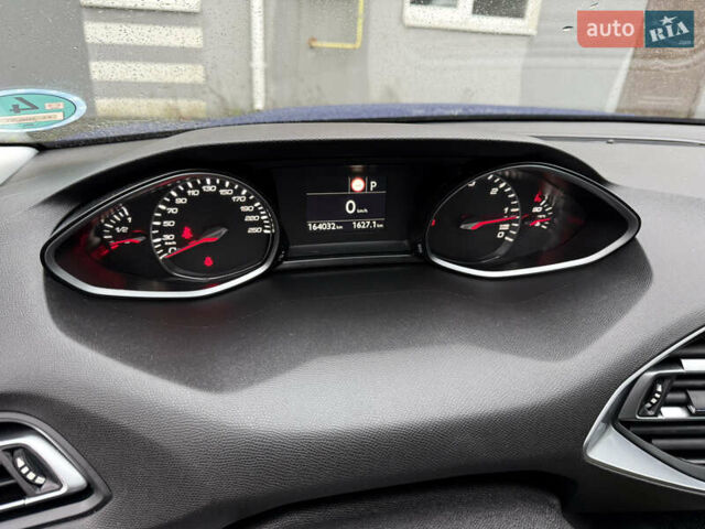 Синий Пежо 308, объемом двигателя 1.5 л и пробегом 163 тыс. км за 12900 $, фото 27 на Automoto.ua