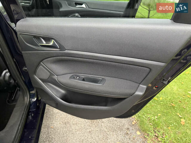 Синий Пежо 308, объемом двигателя 1.5 л и пробегом 173 тыс. км за 12499 $, фото 50 на Automoto.ua