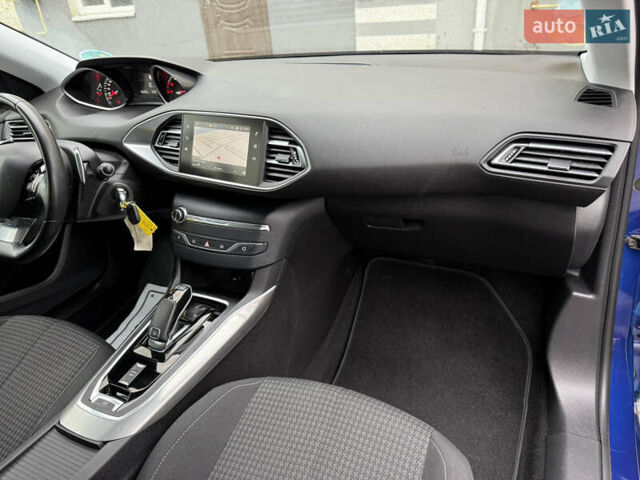 Синий Пежо 308, объемом двигателя 1.5 л и пробегом 163 тыс. км за 12900 $, фото 42 на Automoto.ua