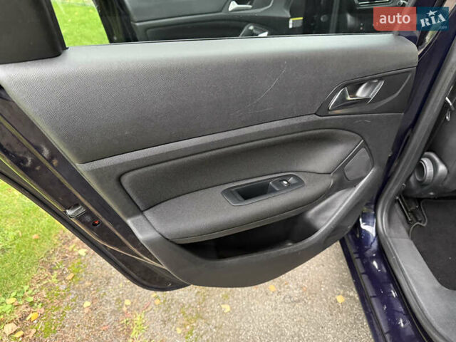 Синий Пежо 308, объемом двигателя 1.5 л и пробегом 173 тыс. км за 12499 $, фото 37 на Automoto.ua