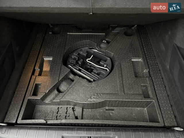 Синій Пежо 308, об'ємом двигуна 1.5 л та пробігом 173 тис. км за 12500 $, фото 57 на Automoto.ua