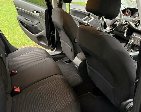 Синий Пежо 308, объемом двигателя 1.5 л и пробегом 173 тыс. км за 12499 $, фото 53 на Automoto.ua