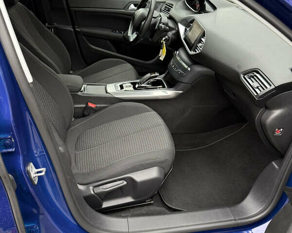Синий Пежо 308, объемом двигателя 1.5 л и пробегом 163 тыс. км за 12799 $, фото 38 на Automoto.ua
