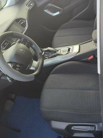 Синий Пежо 308, объемом двигателя 1.5 л и пробегом 98 тыс. км за 15000 $, фото 9 на Automoto.ua