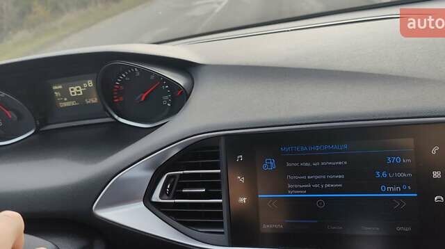 Синий Пежо 308, объемом двигателя 1.5 л и пробегом 98 тыс. км за 15000 $, фото 17 на Automoto.ua