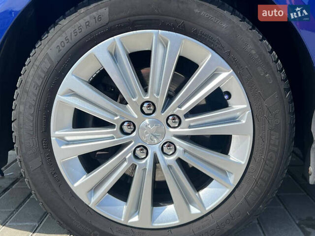 Синий Пежо 308, объемом двигателя 1.5 л и пробегом 216 тыс. км за 13500 $, фото 8 на Automoto.ua