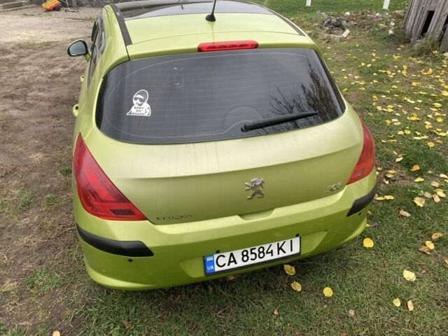 Зелений Пежо 308, об'ємом двигуна 1.6 л та пробігом 216 тис. км за 4500 $, фото 3 на Automoto.ua