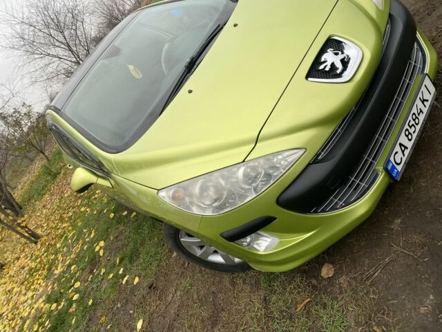 Зелений Пежо 308, об'ємом двигуна 1.6 л та пробігом 216 тис. км за 4500 $, фото 8 на Automoto.ua