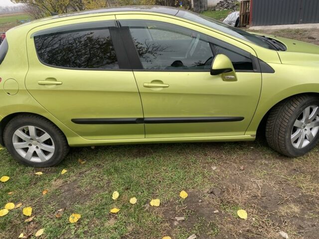 Зелений Пежо 308, об'ємом двигуна 1.6 л та пробігом 216 тис. км за 4500 $, фото 6 на Automoto.ua