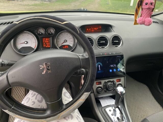 Зелений Пежо 308, об'ємом двигуна 1.6 л та пробігом 216 тис. км за 4500 $, фото 9 на Automoto.ua