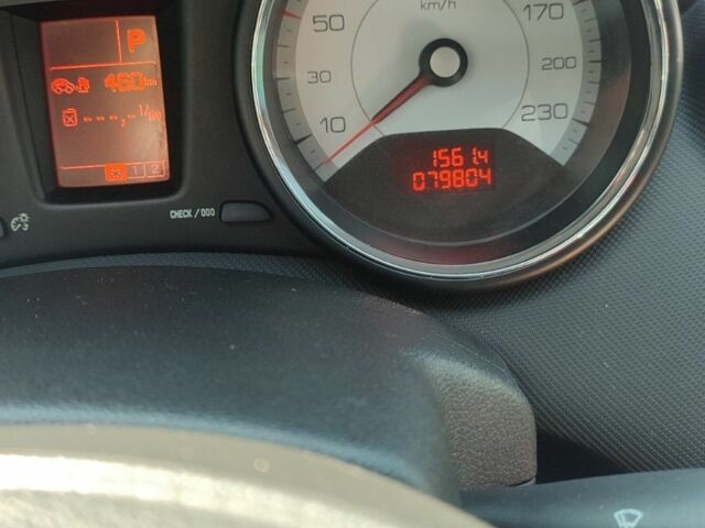 Зеленый Пежо 308, объемом двигателя 1.6 л и пробегом 80 тыс. км за 5500 $, фото 9 на Automoto.ua