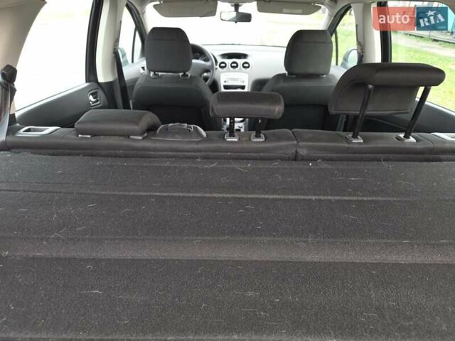 Зеленый Пежо 308, объемом двигателя 1.4 л и пробегом 190 тыс. км за 4450 $, фото 15 на Automoto.ua