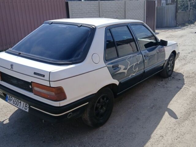 Білий Пежо 309, об'ємом двигуна 1.6 л та пробігом 150 тис. км за 700 $, фото 5 на Automoto.ua