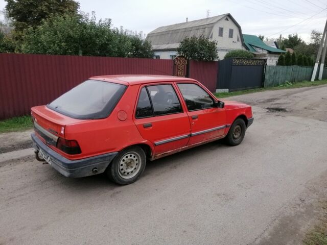 Пежо 309 1986 у Фастове на Automoto.ua Червоний Пежо 309, об'ємом двигуна 1.1 л та пробігом 100 тис. км за 450 $, фото 2 на Automoto.ua