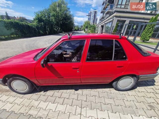 Пежо 309 1990 у Івано-Франківську на Automoto.ua Червоний Пежо 309, об'ємом двигуна 1.3 л та пробігом 325 тис. км за 1500 $, фото 2 на Automoto.ua