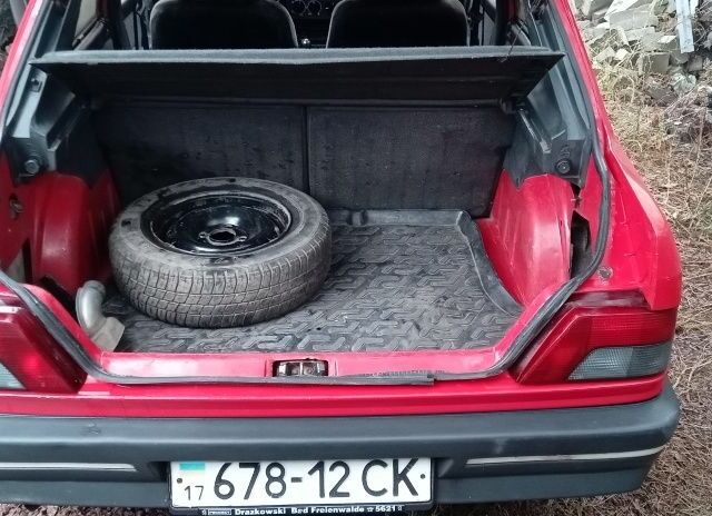 Пежо 309 1992 в Сумах на Automoto.ua Красный Пежо 309, объемом двигателя 1 л и пробегом 230 тыс. км за 797 $, фото 1 на Automoto.ua