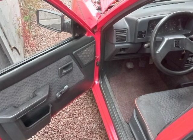 Пежо 309 1992 в Сумах на Automoto.ua Красный Пежо 309, объемом двигателя 1 л и пробегом 230 тыс. км за 797 $, фото 5 на Automoto.ua