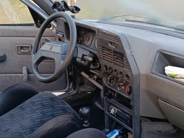 Пежо 309 1987 у Луцьку на Automoto.ua Сірий Пежо 309, об'ємом двигуна 0 л та пробігом 1 тис. км за 618 $, фото 3 на Automoto.ua