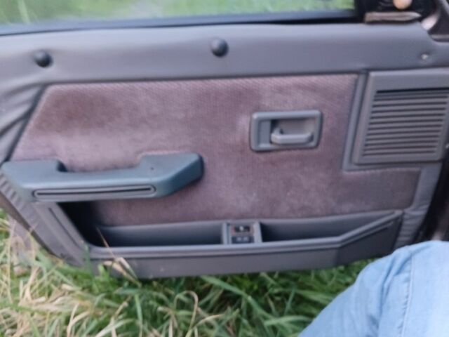 Серый Пежо 309, объемом двигателя 1.6 л и пробегом 180 тыс. км за 291 $, фото 12 на Automoto.ua