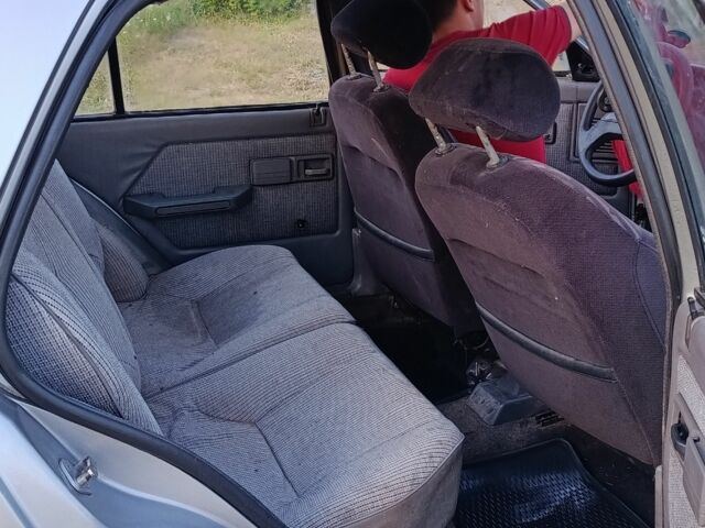 Пежо 309 1987 у Луцьку на Automoto.ua Сірий Пежо 309, об'ємом двигуна 0 л та пробігом 1 тис. км за 618 $, фото 4 на Automoto.ua