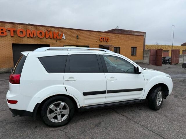 Белый Пежо 4007, объемом двигателя 2.2 л и пробегом 340 тыс. км за 4178 $, фото 4 на Automoto.ua