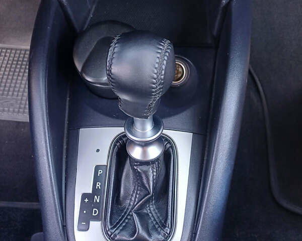 Белый Пежо 4007, объемом двигателя 2.2 л и пробегом 203 тыс. км за 10500 $, фото 12 на Automoto.ua