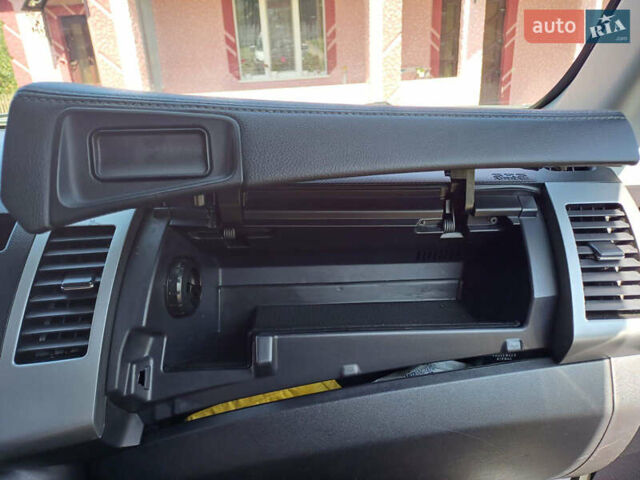 Белый Пежо 4007, объемом двигателя 2.2 л и пробегом 203 тыс. км за 10500 $, фото 17 на Automoto.ua