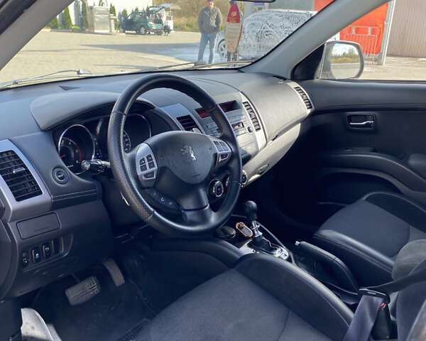 Белый Пежо 4007, объемом двигателя 2.2 л и пробегом 203 тыс. км за 10500 $, фото 9 на Automoto.ua