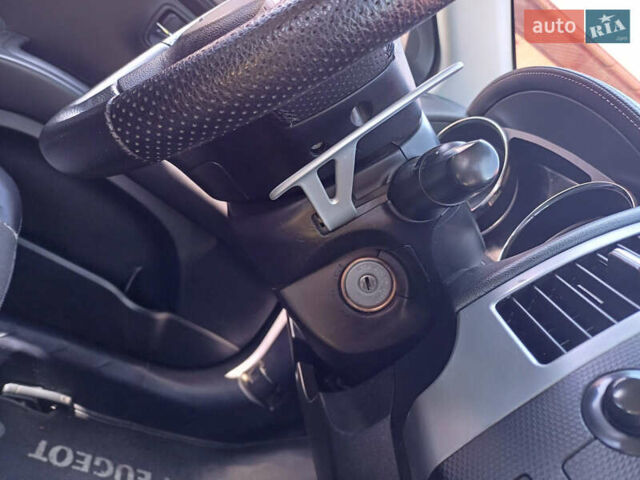 Белый Пежо 4007, объемом двигателя 2.2 л и пробегом 203 тыс. км за 10500 $, фото 20 на Automoto.ua