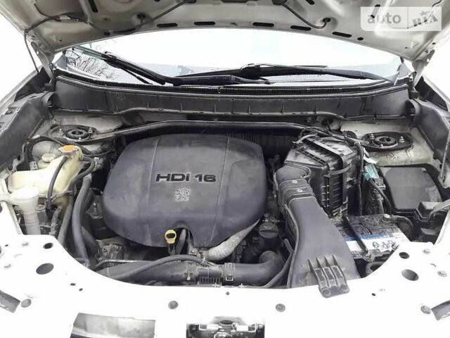 Белый Пежо 4007, объемом двигателя 2.2 л и пробегом 300 тыс. км за 8900 $, фото 12 на Automoto.ua