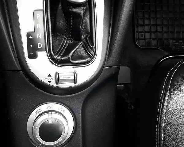 Белый Пежо 4007, объемом двигателя 2.2 л и пробегом 300 тыс. км за 8900 $, фото 13 на Automoto.ua