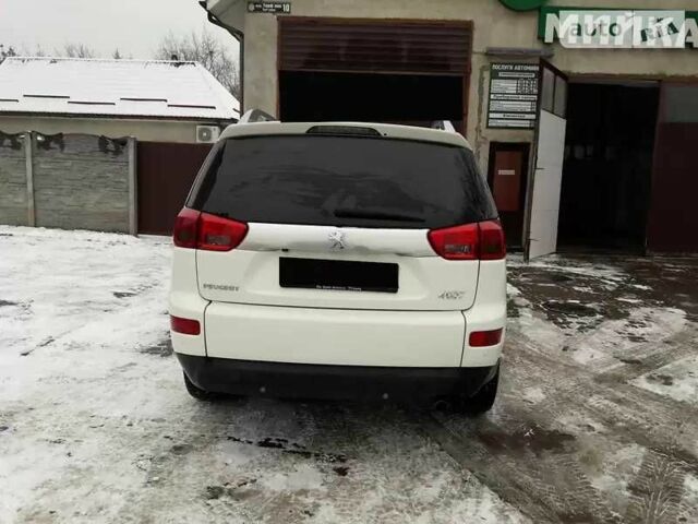 Белый Пежо 4007, объемом двигателя 2.2 л и пробегом 300 тыс. км за 8900 $, фото 8 на Automoto.ua
