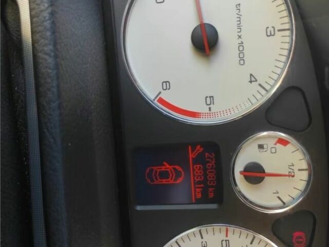 Бежевый Пежо 4007, объемом двигателя 2 л и пробегом 2 тыс. км за 4200 $, фото 1 на Automoto.ua