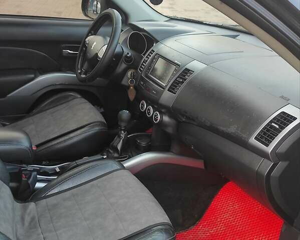 Черный Пежо 4007, объемом двигателя 2.18 л и пробегом 267 тыс. км за 7900 $, фото 10 на Automoto.ua