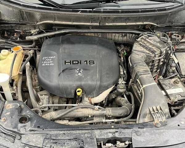 Черный Пежо 4007, объемом двигателя 2.2 л и пробегом 266 тыс. км за 8300 $, фото 46 на Automoto.ua