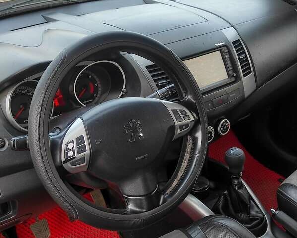Черный Пежо 4007, объемом двигателя 2.18 л и пробегом 267 тыс. км за 7900 $, фото 13 на Automoto.ua