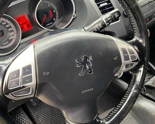 Черный Пежо 4007, объемом двигателя 2.2 л и пробегом 255 тыс. км за 8100 $, фото 10 на Automoto.ua